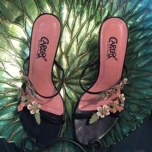Carlos Santana Floral leather heel
